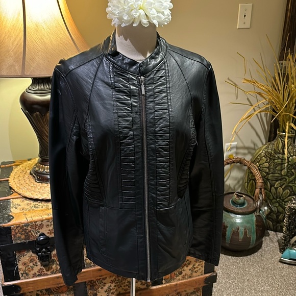 Black Moto Jacket - Picture 1 of 7
